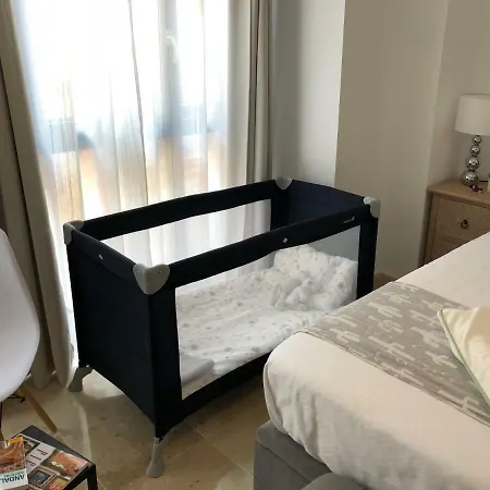 Ancha Del Carmen Ave Centro Madmar Lujo New Zambrano Malaga